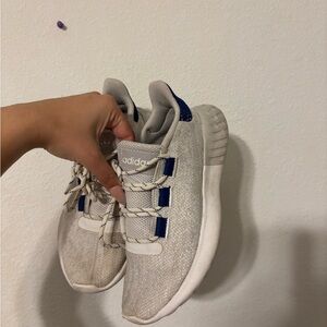 adidas Light Gray Knit Sneakers with Blue Accents